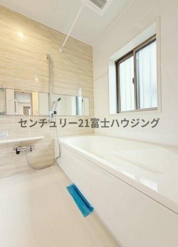 藤沢市西富の中古一戸建て