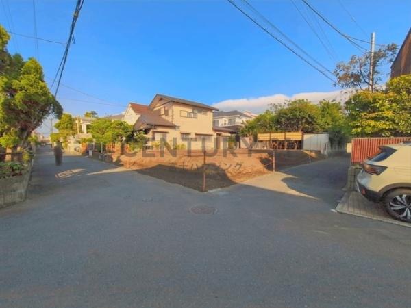 藤沢市鵠沼松が岡3丁目　条件無売地NO2　全2区画