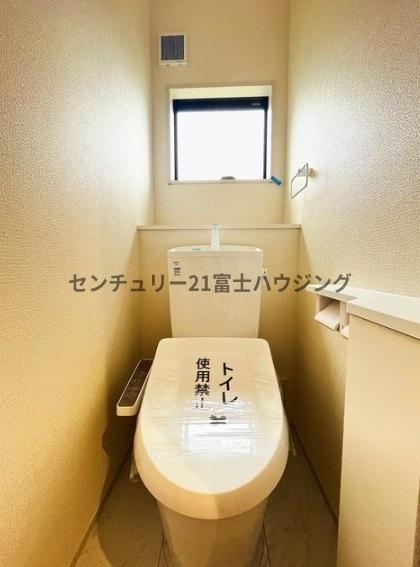 藤沢市羽鳥3丁目　新築戸建2号棟　全3棟