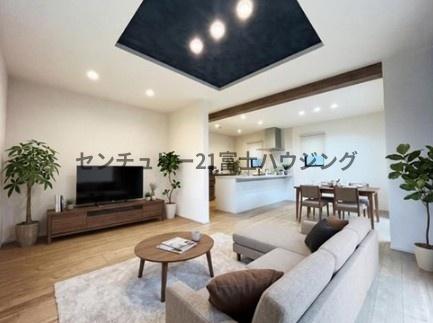 藤沢市羽鳥3丁目　新築戸建2号棟　全3棟