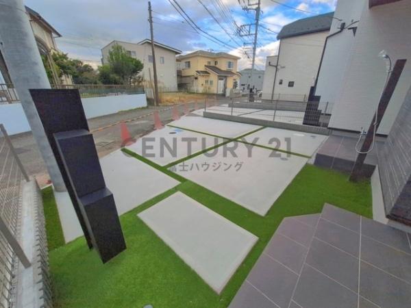 藤沢市辻堂元町2丁目2436番　新築戸建A号棟　全4棟
