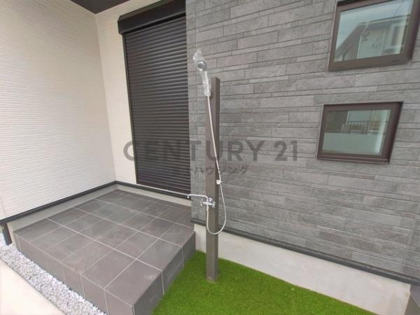 藤沢市辻堂元町2丁目2436番　新築戸建A号棟　全4棟