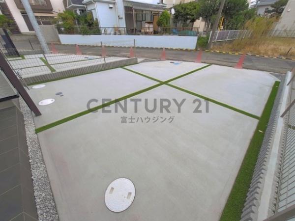 藤沢市辻堂元町2丁目2436番　新築戸建B号棟　全4棟