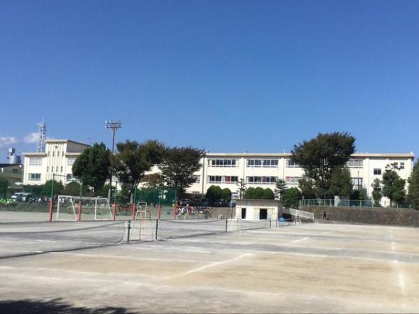 ライオンズマンション平塚明石町(平塚市立江陽中学校)