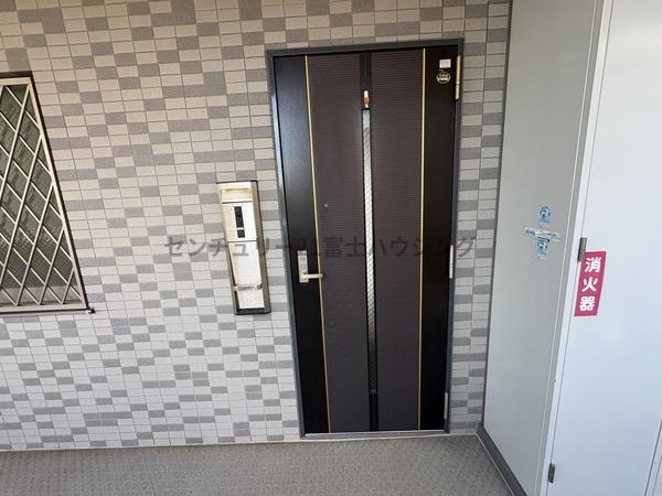 平塚八重咲町三和プラザ