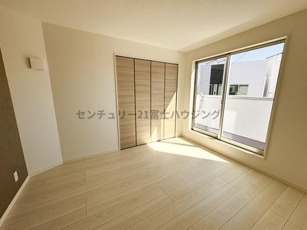 茅ヶ崎市柳島2丁目　新築分譲住宅　3号棟　全5棟