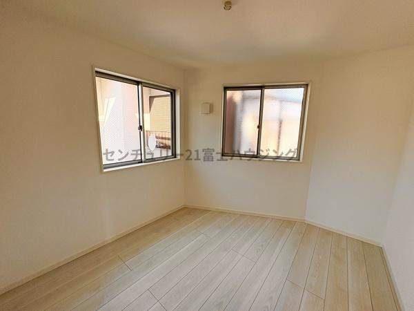 茅ヶ崎市柳島2丁目　新築分譲住宅　3号棟　全5棟