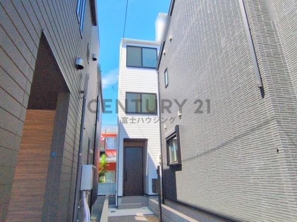 茅ヶ崎市赤松町の新築一戸建