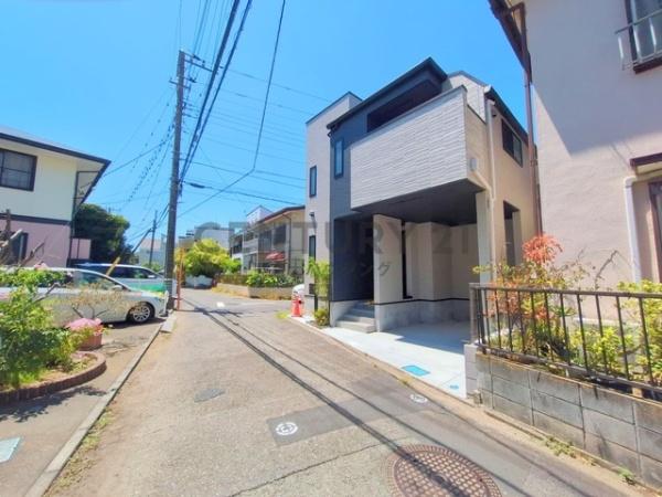 茅ヶ崎市平和町　新築戸建