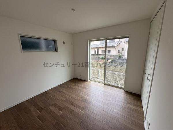 茅ヶ崎市香川5丁目 新築分譲住宅 8号棟 全10棟(その他居室)