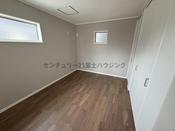 茅ヶ崎市香川5丁目 新築分譲住宅 8号棟 全10棟(洋室)
