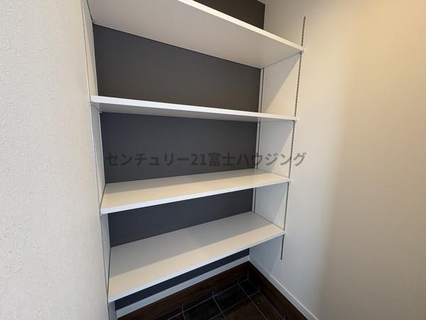 茅ヶ崎市香川5丁目 新築分譲住宅 8号棟 全10棟(収納)