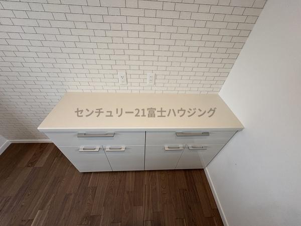 茅ヶ崎市香川5丁目 新築分譲住宅 8号棟 全10棟(収納)