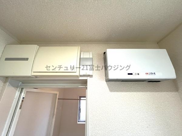 平塚市四之宮7丁目の中古一戸建て(洗面台・洗面所)