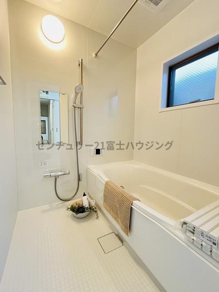 茅ヶ崎市出口町の中古一戸建て(バス)