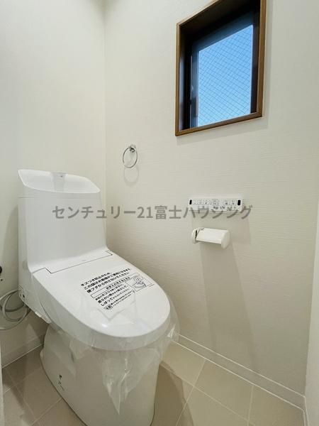 茅ヶ崎市出口町の中古一戸建て(トイレ)