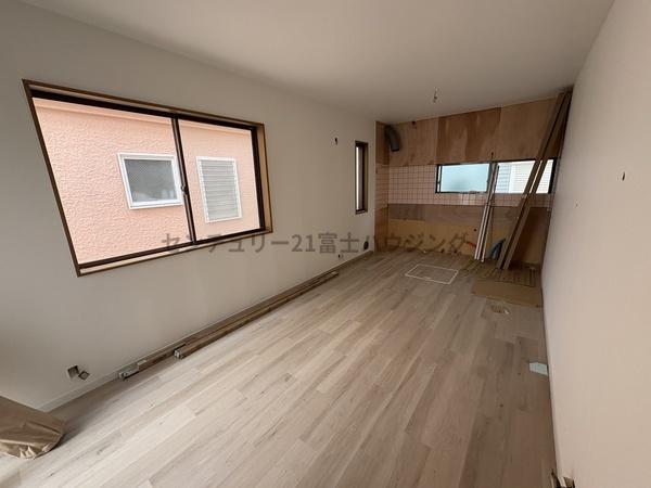 茅ヶ崎市出口町の中古一戸建
