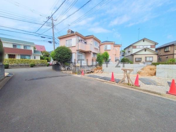 茅ヶ崎市松風台　新築A号棟　全2棟