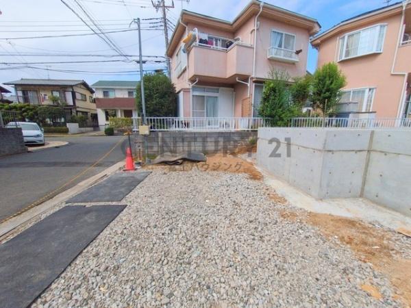 茅ヶ崎市松風台　新築A号棟　全2棟