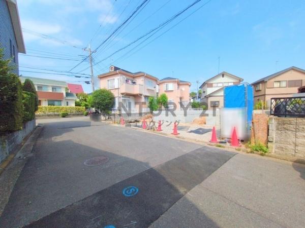 茅ヶ崎市松風台　新築A号棟　全2棟