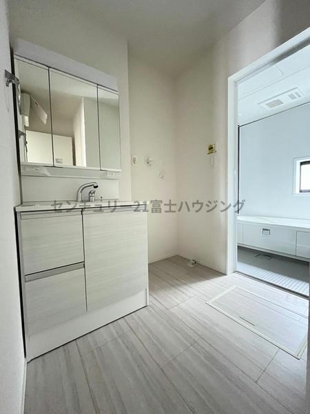 茅ヶ崎市代官町の新築一戸建