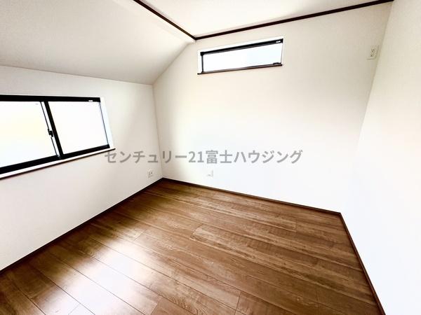 茅ヶ崎市東海岸南4丁目8981番　新築戸建A号棟　全4棟