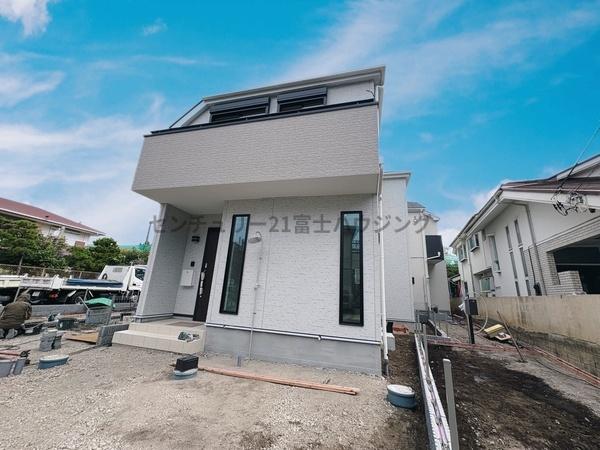 茅ヶ崎市東海岸南4丁目8981番　新築戸建A号棟　全4棟