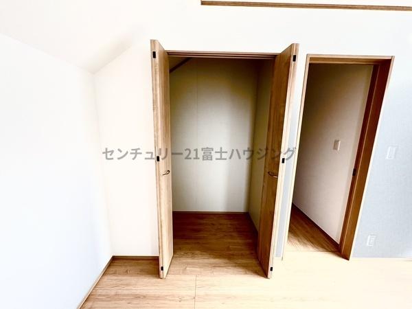 茅ヶ崎市東海岸南4丁目8981番　新築戸建C号棟　全4棟