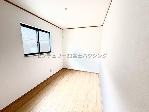 茅ヶ崎市東海岸南4丁目8981番　新築戸建C号棟　全4棟