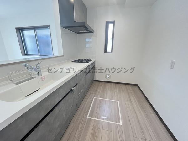 茅ヶ崎市菱沼３丁目の新築一戸建