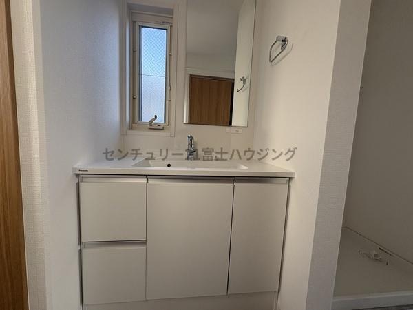 茅ヶ崎市東海岸南３丁目の中古一戸建て