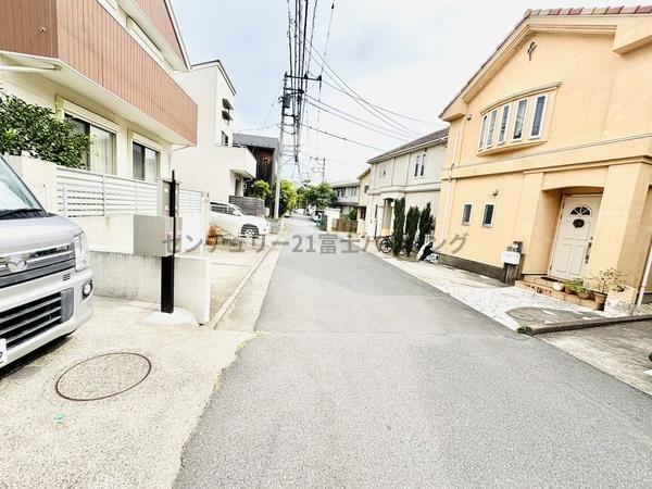 茅ヶ崎市東海岸南３丁目の中古一戸建て
