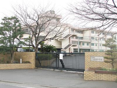 ファミール茅ヶ崎(萩園中学校)