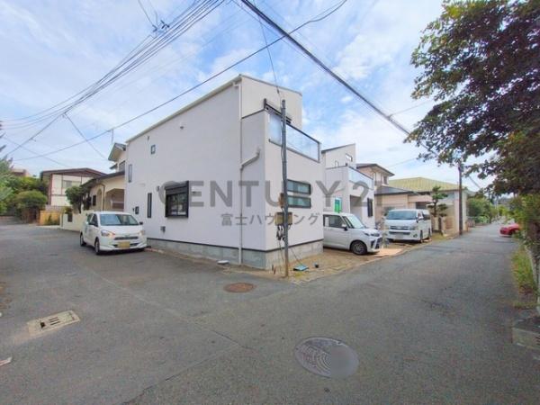 茅ヶ崎市東海岸南4丁目　新築分譲住宅　1号棟　全2棟