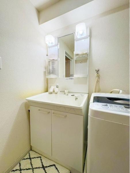 ライオンズマンション辻堂西海岸(洗面台・洗面所)