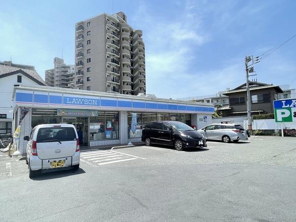 ベルパーク湘南茅ヶ崎E館(ローソン茅ヶ崎今宿店)