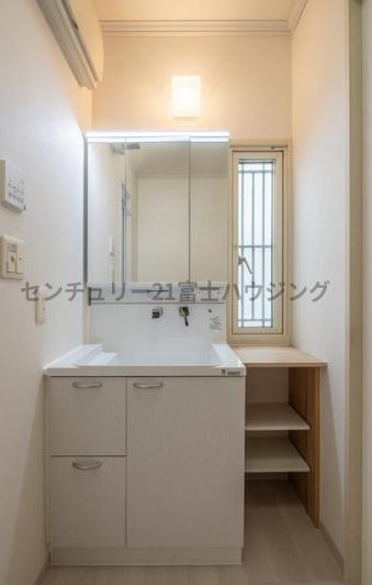 茅ヶ崎市高田４丁目の中古一戸建て