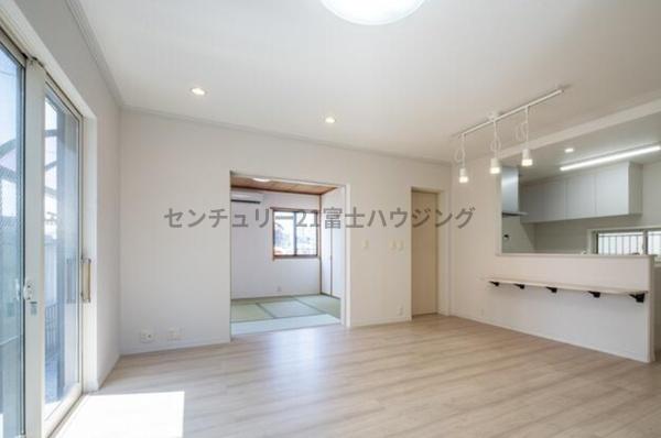 茅ヶ崎市高田４丁目の中古一戸建て