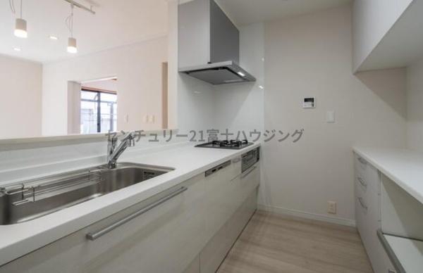 茅ヶ崎市高田４丁目の中古一戸建て