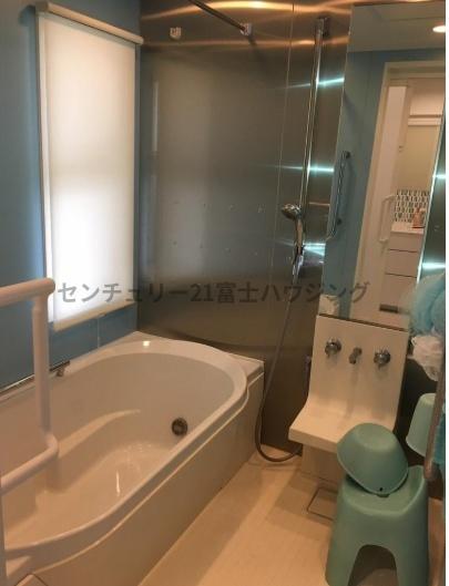 茅ヶ崎市中海岸４丁目の中古一戸建て