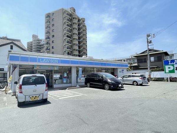 コスモ茅ヶ崎プレシオ(ローソン茅ヶ崎今宿店)