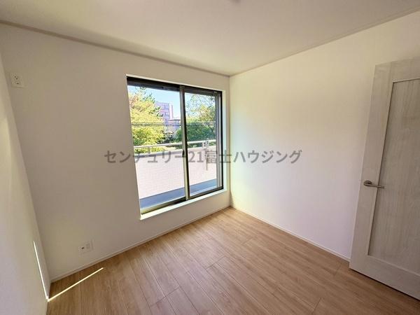 平塚市龍城ケ丘の新築一戸建