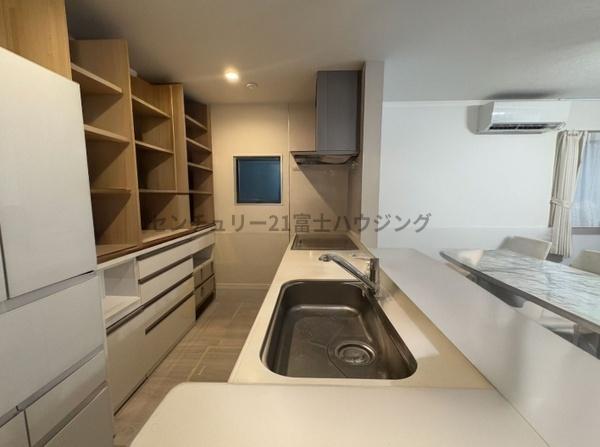 茅ヶ崎市萩園の中古一戸建