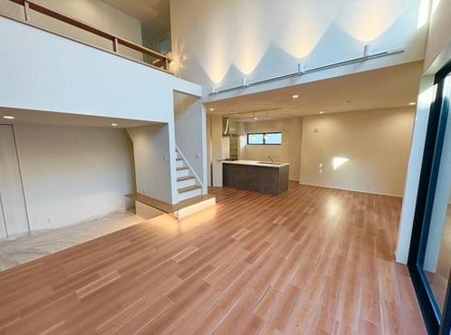 平塚市八重咲町の新築一戸建