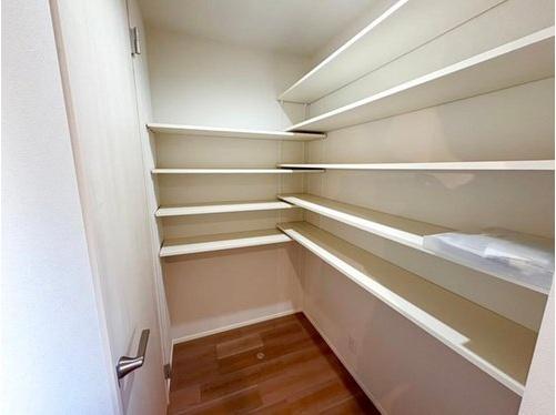 平塚市八重咲町の新築一戸建