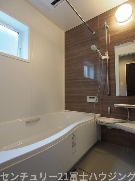 茅ヶ崎市赤羽根　新築戸建　全1棟