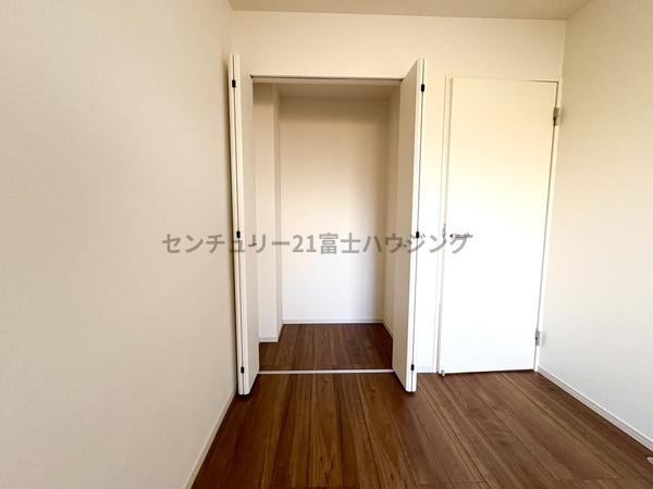茅ヶ崎市柳島２丁目の新築一戸建