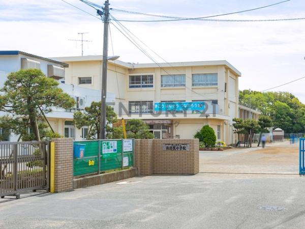 茅ヶ崎市若松町の中古一戸建て(茅ヶ崎市立浜須賀小学校)
