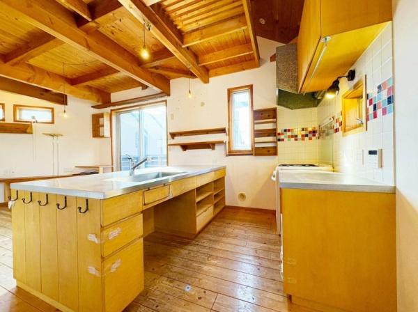 茅ヶ崎市東海岸北３丁目の中古一戸建て