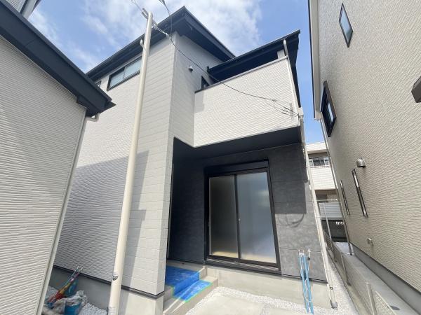 茅ヶ崎市東海岸南４丁目の新築一戸建